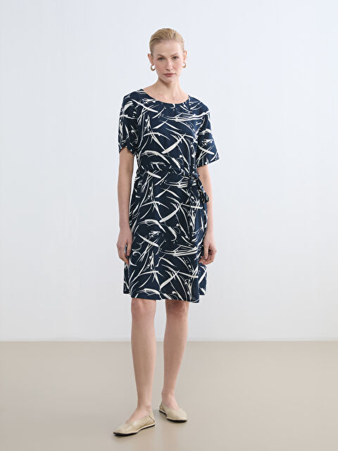 LCW Grace Crew Neck Patterned A-Line Dress - S69308Z8-LSJ