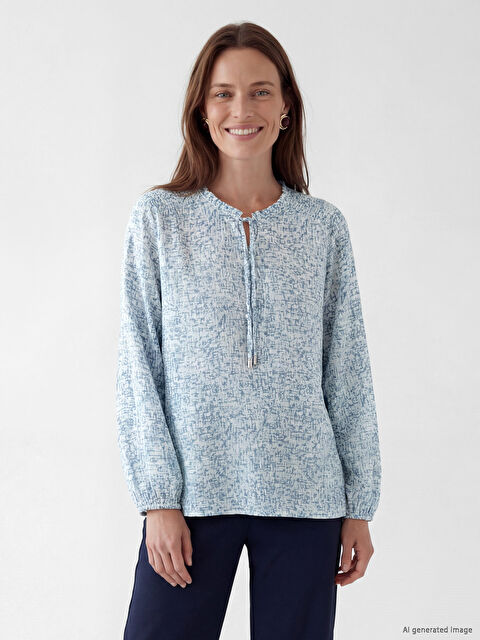 LCW Grace Bağlamalı Yaka Desenli Bluz