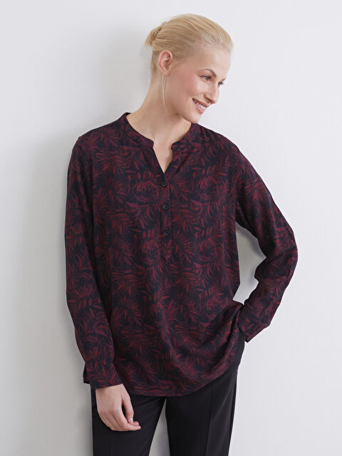 LCW Grace Kaçık Yaka Çiçekli Bluz	 - S69848Z8-SW6