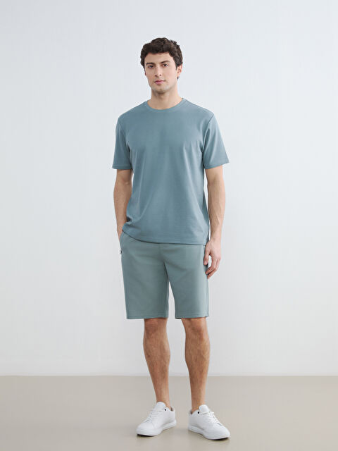 LCWAIKIKI Classic Κανονική εφαρμογή Σορτς για άνδρες - S6AB06Z8-Y8Q