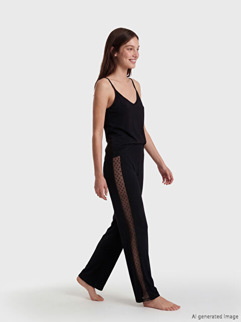 LCW DREAM V Yaka İp Askılı Kadın Pijama Takım - S6AC27Z8-CVL