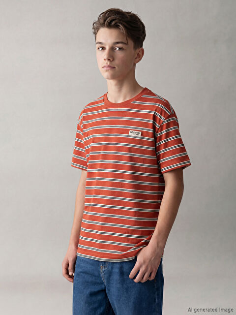 LCW Kids Bisiklet Yaka Erkek Çocuk Çizgili Tişört