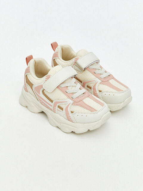 LCW STEPS Bağcık ve Cırt Cırtlı Kız Çocuk Spor Ayakkabı - S6AQ12Z4-VKK