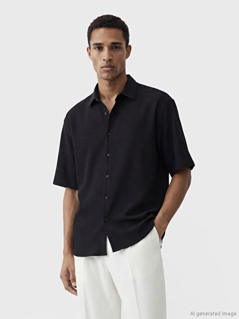 LCW Vision Regular Fit Erkek Kısa Kollu Gömlek - S6AQ88Z8-CVL