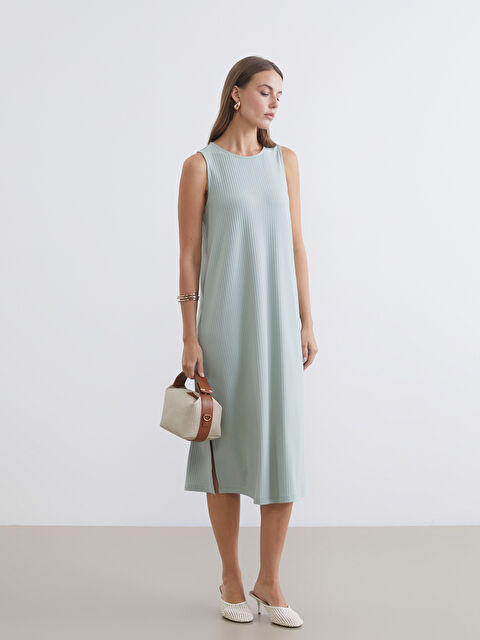 LCW Comfort Haljina sa okruglim izrezom, rebrasta, sa prorezom