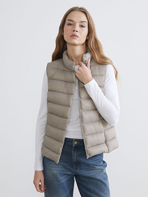XSIDE Stand-Collar Padded Vest - S6AT63Z8-EHW