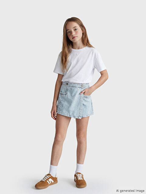 LCW Kids  Kalp Nakışlı Kız Çocuk Denim Şort Etek