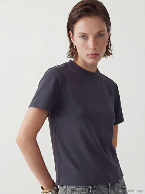 LCW Vision Bisiklet Yaka Kadın Tişört - S6BA56Z8-R4F