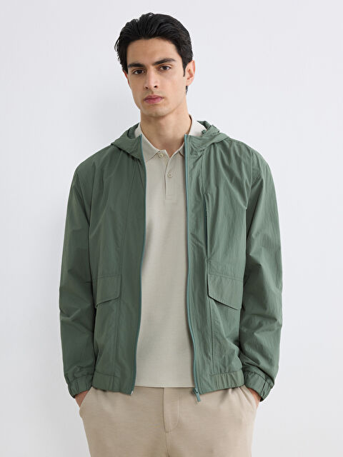 LCW Vision Loose Fit Kapüşonlu Erkek Yağmurluk - S6BA89Z8-1E8