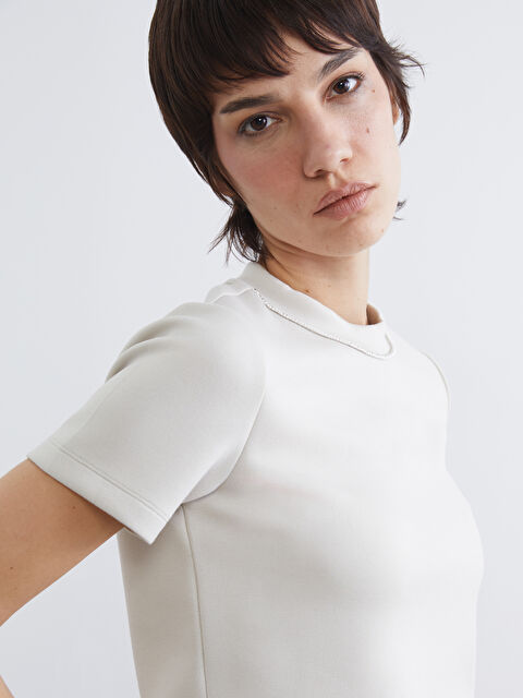 LCW Vision ქალის მაისური მაღალი ყელით და ქვებით მორთული დიზაინით - S6BC61Z8-FZJ