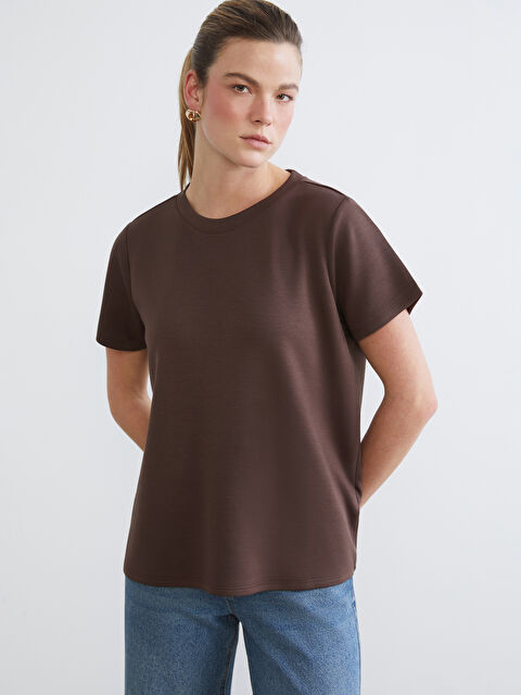 LCWAIKIKI Classic تيشيرت بني امرأة - S6BE20Z8-HSK