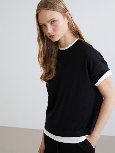 XSIDE Непринуден стил се среща с върховен комфорт в нашата мека и удобна широка тениска. - S6BN72Z8-CVL