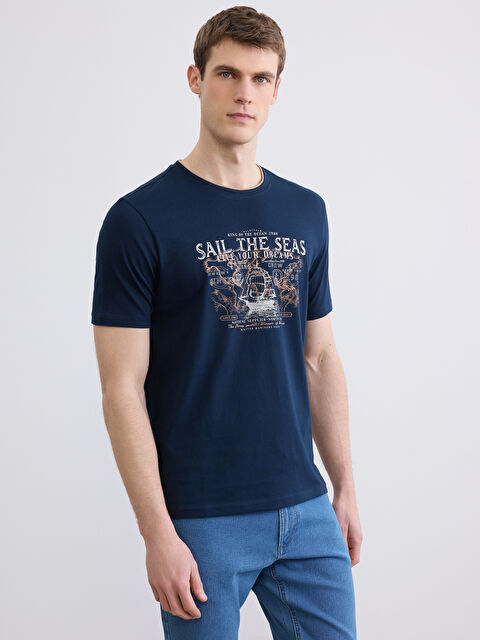 LCWAIKIKI Classic მამაკაცები მუქი ლურჯი მაისურები და ზედები - S6BS73Z8-DWP