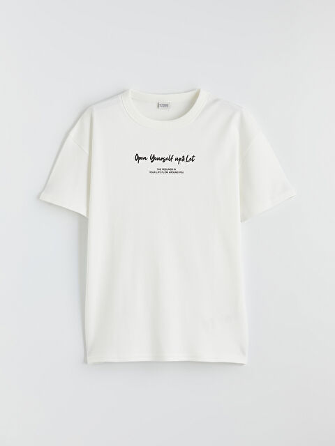 LCW Kids Yazı Baskılı Erkek Çocuk Tişört - S6BU10Z4-R9J