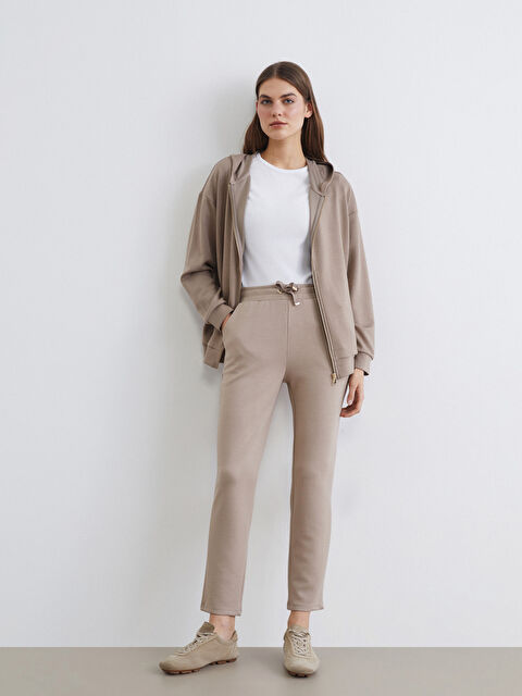 LCWAIKIKI Basic Beli Lastikli Soft Touch Kadın Eşofman Altı - S6BU69Z8-GD0