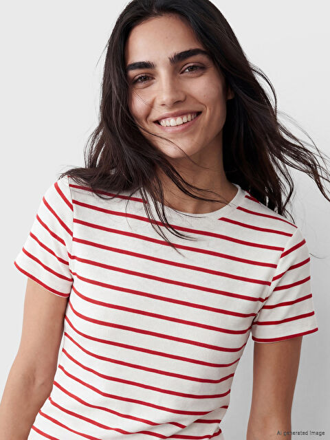 LCWAIKIKI Basic Bisiklet Yaka Çizgili Kadın Tişört