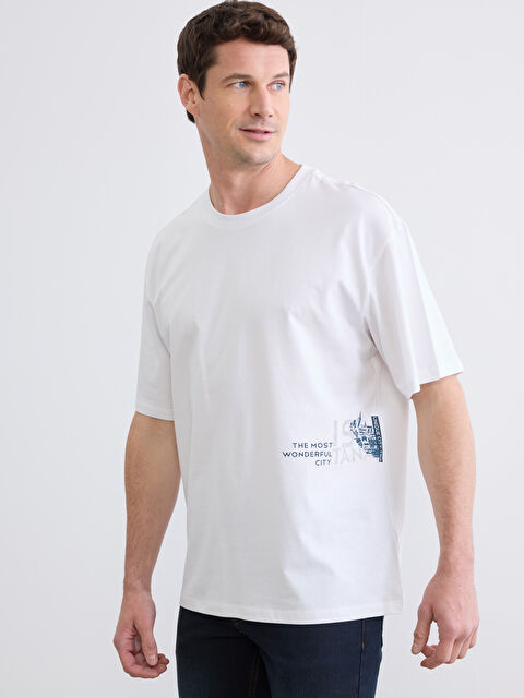 LC WAIKIKI Bisiklet Yaka İstanbul Baskılı Erkek Tişört - S6CC13Z8-J5E