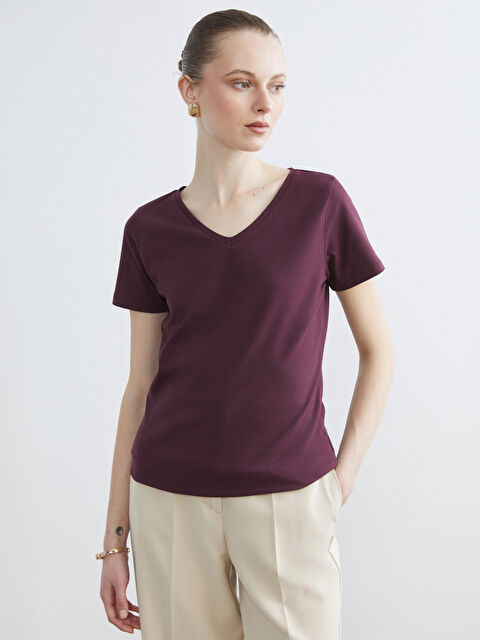 LCWAIKIKI Basic V Yaka Kadın Tişört - S6CD37Z8-HQT