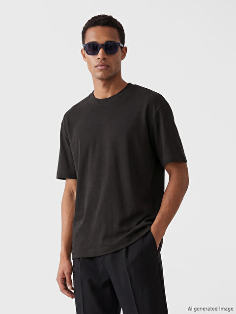 LCW Vision Bisiklet Yaka Erkek Tişört