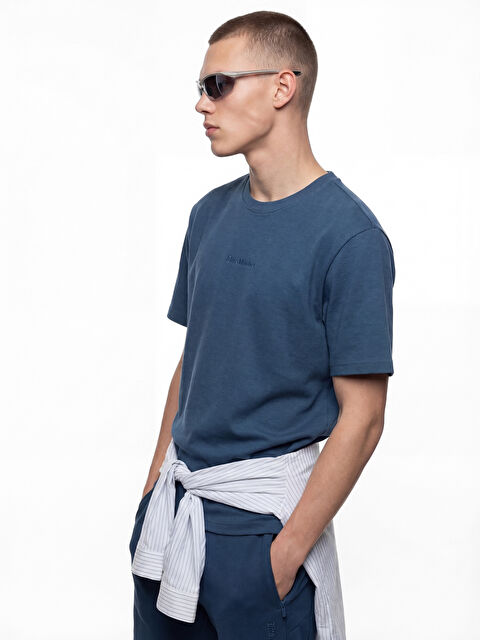 XSIDE  Bisiklet Yaka Nakışlı Erkek Tişört