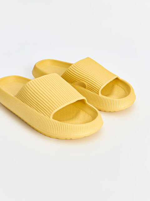 LCW HOME Woman YELLOW Sliders