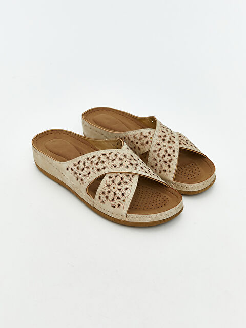 LCW STEPS Deri Görünümlü Kadın Terlik - S6CR31Z8-V9D