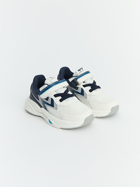 LCW STEPS Bağcık ve Cırt Cırtlı Erkek Bebek Spor Ayakkabı	 - S6DF43Z1-Q6K