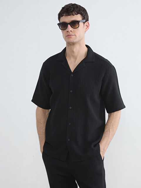 LCW Vision Resort Yaka Kısa Kollu Müslin Erkek Gömlek - S6DI37Z8-CVL