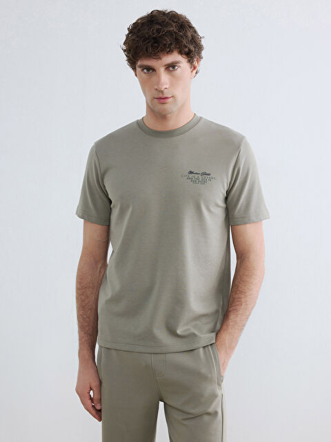 LCWAIKIKI Classic Bisiklet Yaka Baskılı Erkek Tişört