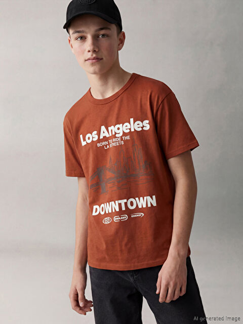 LCW Kids Bisiklet Yaka Los Angeles Baskılı Erkek Çocuk Tişört