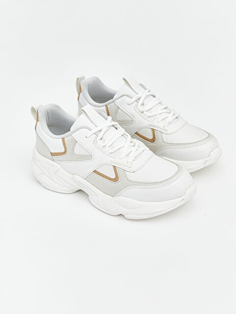 LCW STEPS Bağcıklı ve Kalın Tabanlı Kadın Spor Ayakkabı - S6EF25Z8-J5E