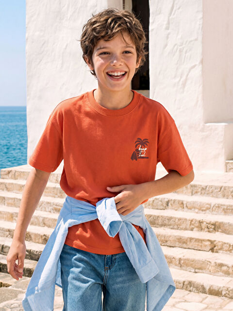 LCW Kids Bisiklet Yaka Baskılı Erkek Çocuk Tişört