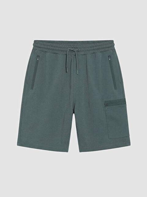 LCWAIKIKI Classic Standart Kalıp Fermuarlı Kargo Cepli Erkek Şort