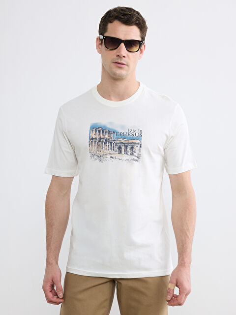 LCWAIKIKI Classic Bisiklet Yaka İzmir Baskılı Erkek Tişört - S6EL11Z8-R9J