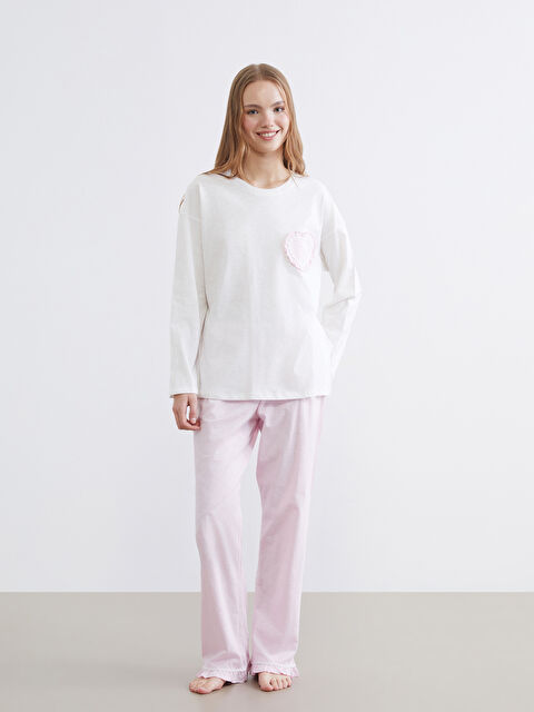 LCW Young Bisiklet Yaka Nakışlı Kadın Pijama Takım - S6EV26Z8-FXK