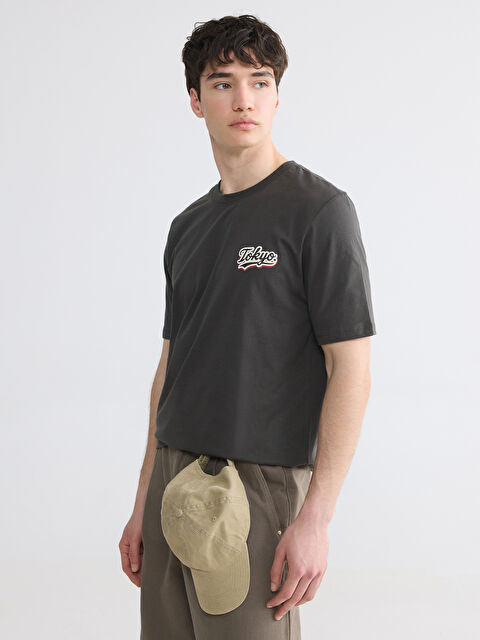 XSIDE Bisiklet Yaka Tokyo Baskılı Erkek Tişört