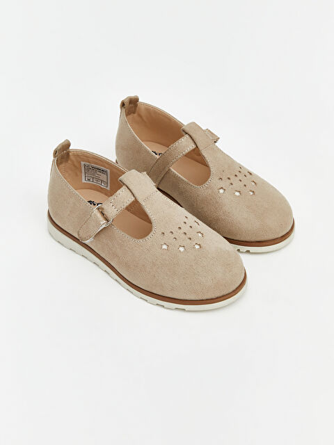 LCW STEPS Deri Görünümlü Kız Çocuk Babet