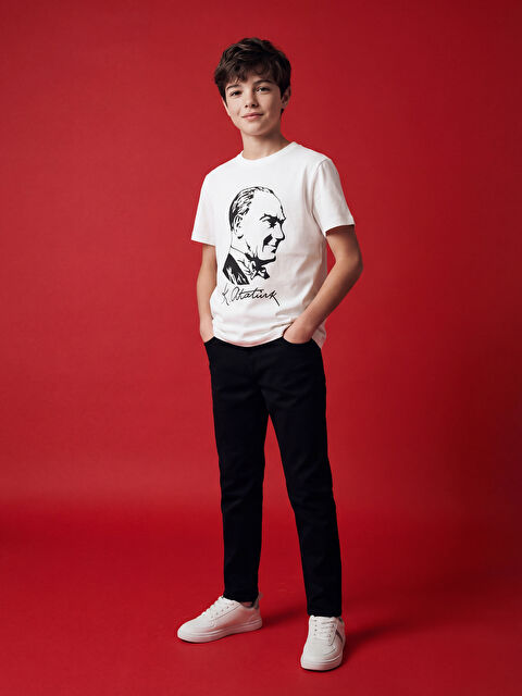 LCW Kids Slim Fit Erkek Çocuk Pantolon - S6FJ87Z4-RQL