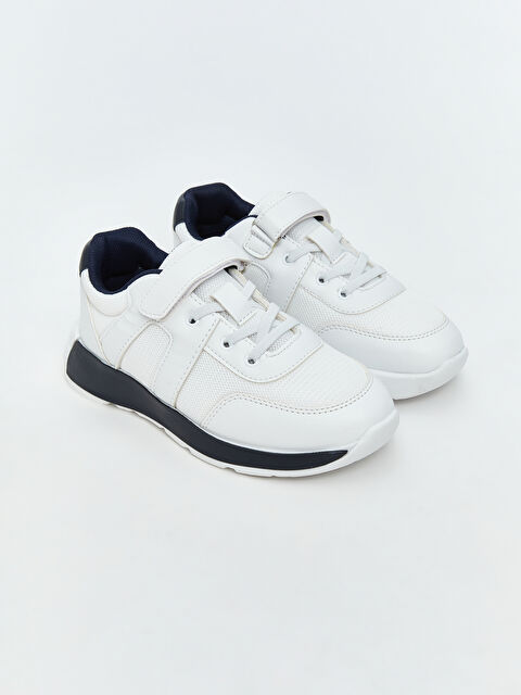 LCW STEPS Bağcık ve Cırt Cırtlı Erkek Çocuk Spor Ayakkabı - S6FL60Z4-Q6K