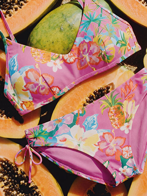 LCW DREAM Yanları Bağlamalı Kadın Bikini Altı