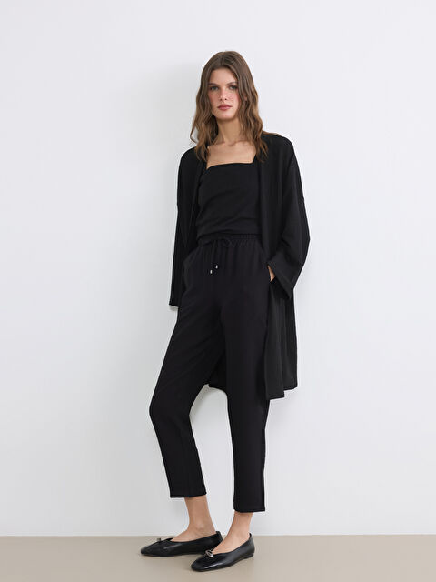 LCW STUDIO Beli Lastikli Havuç Kesim Kadın Pantolon - S6FN07Z8-CVL