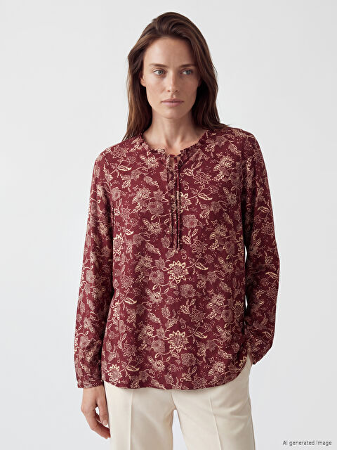 LCW Grace Bağlamalı Yaka Desenli Bluz