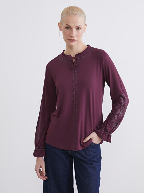 LCW Grace Bağlama Yaka Fırfırlı Desenli Bluz - S6FR39Z8-HNV