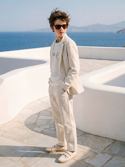 LCW Kids Keten Karışımlı Pileli Erkek Çocuk Pantolon	