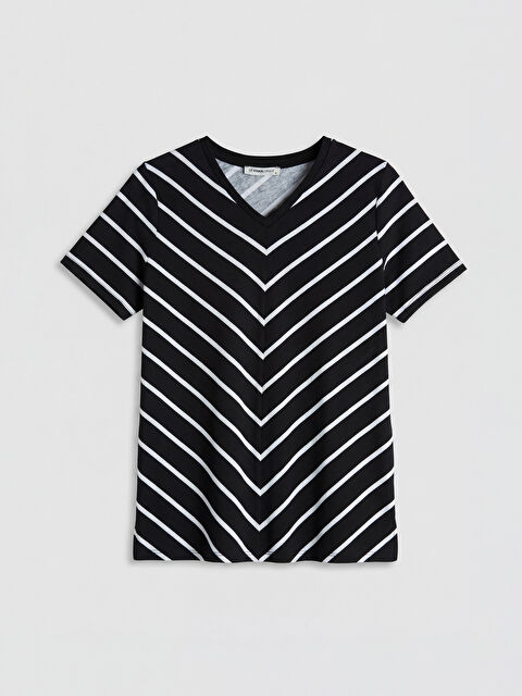 LCW Grace V Yaka Çizgili Kadın Tişört