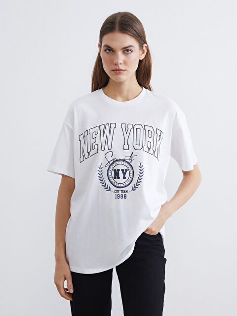 LCW ECO Bisiklet Yaka New York Baskılı Kadın Tişört - S6FU06Z8-J5E