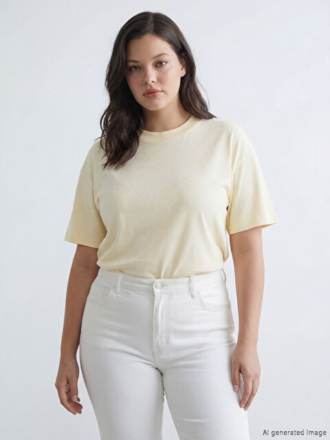 LCW Modest Bisiklet Yaka Kadın Tişört