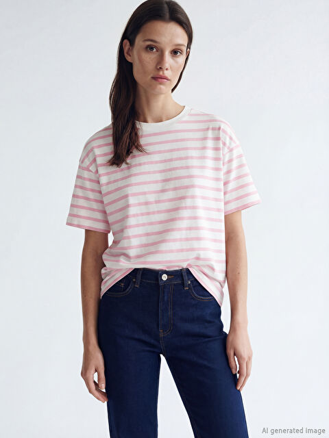 LCW Modest Bisiklet Yaka Çizgili Kadın Tişört - S6FU71Z8-LHF