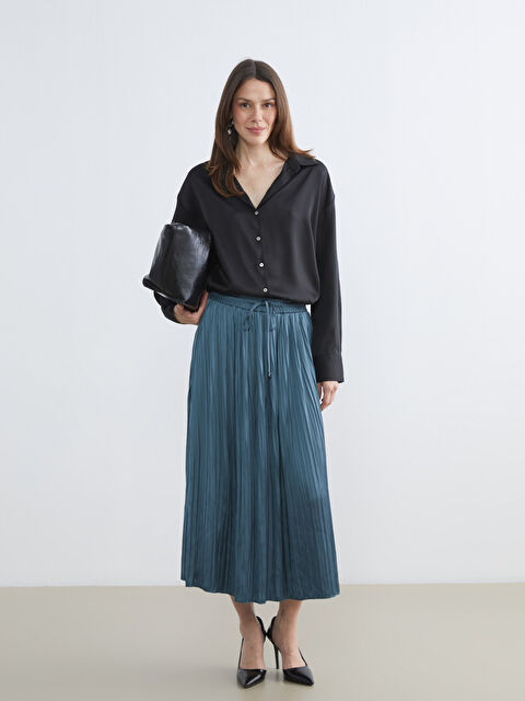 LCWAIKIKI Classic Beli Lastikli Saten Pileli Etek - S6G346Z8-H6Z