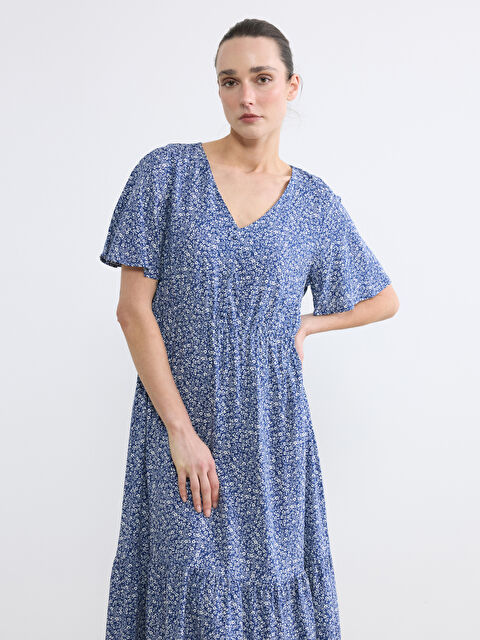 LCW EVERYDAY Φόρεμα με λαιμόκοψη V, φλοράλ και εφαρμοστή μέση